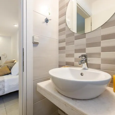 Apartment Perivoli Parikia (Paros)
