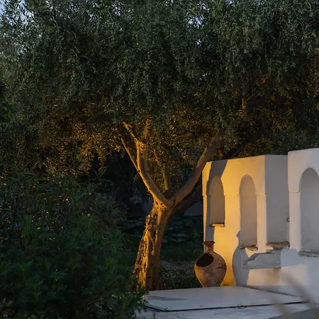 Lägenhet Perivoli Páros